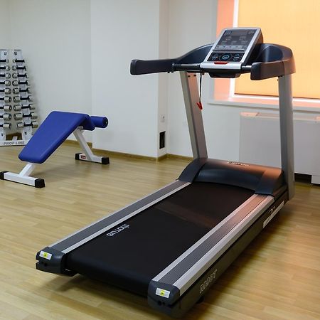 Apart Hotel 92/2 Karaganda Bagian luar foto