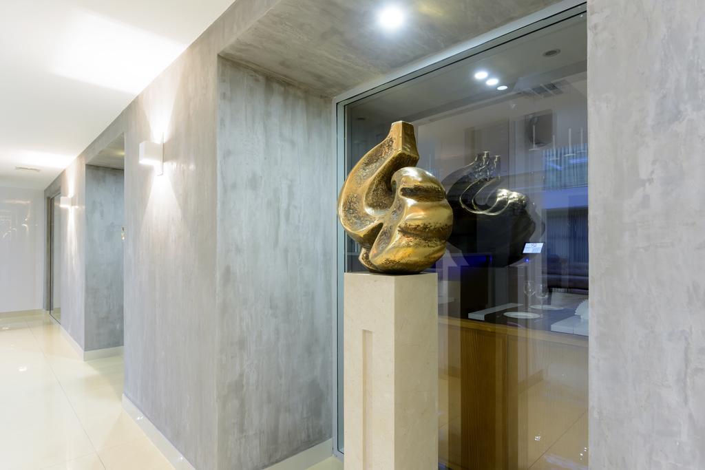 Apart Hotel 92/2 Karaganda Bagian luar foto