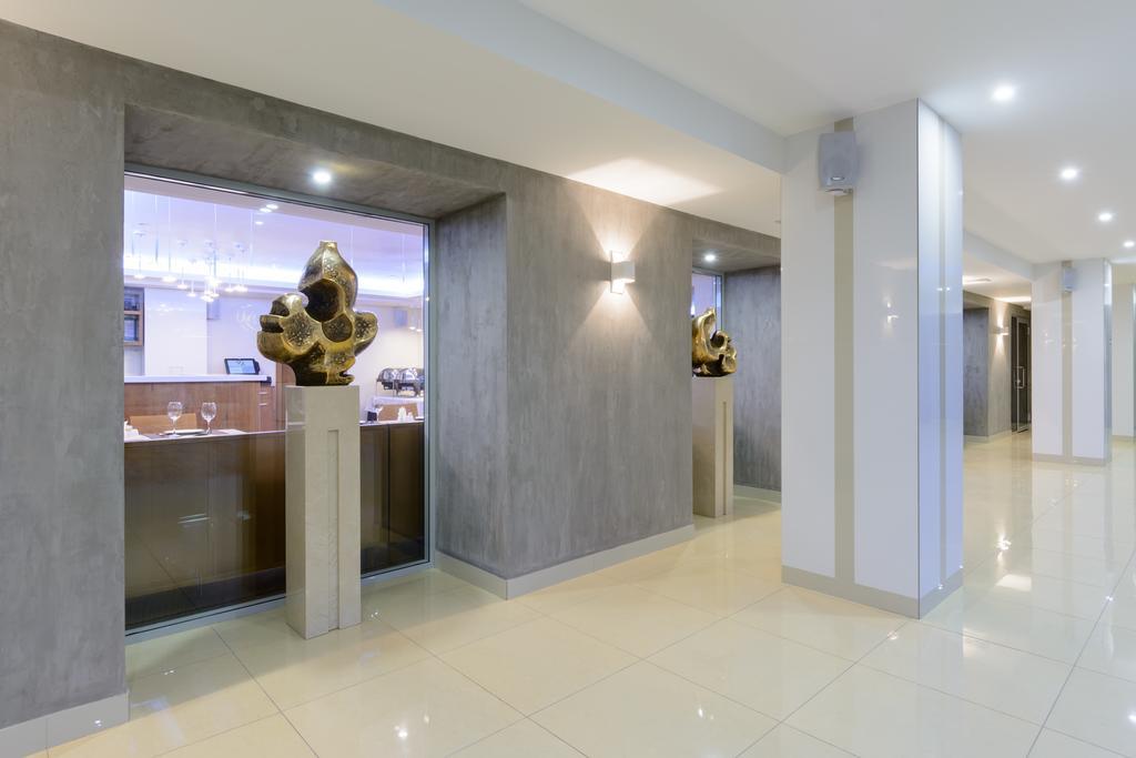 Apart Hotel 92/2 Karaganda Bagian luar foto