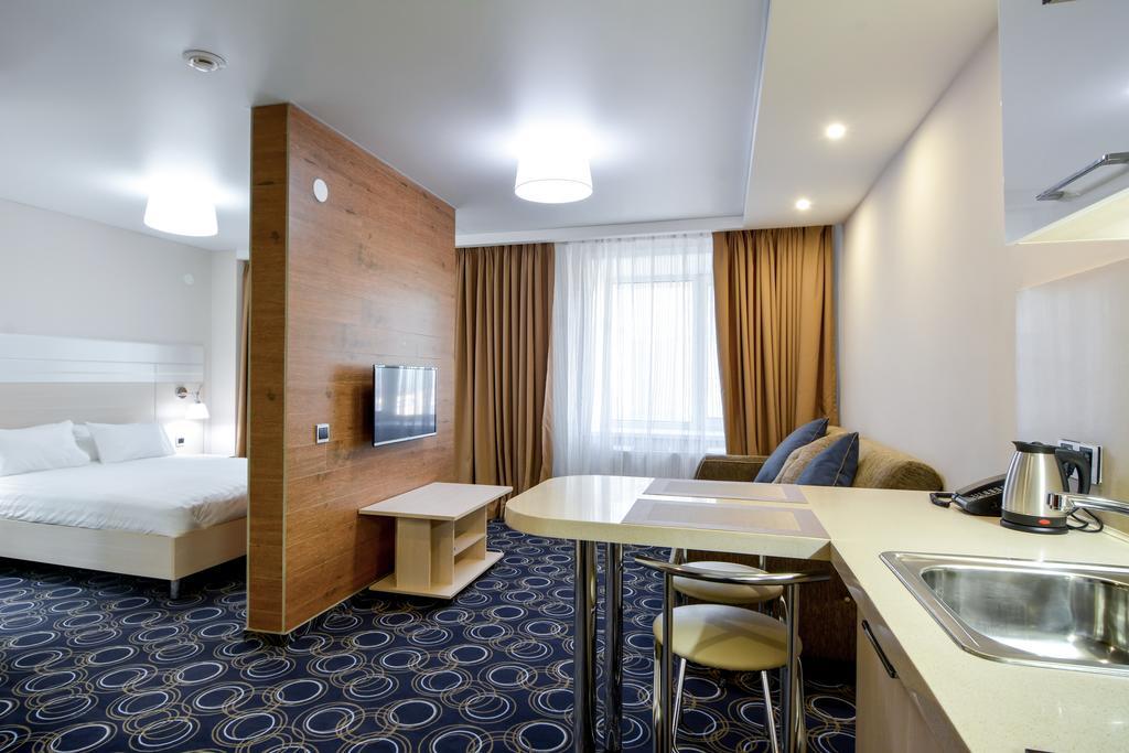 Apart Hotel 92/2 Karaganda Bagian luar foto