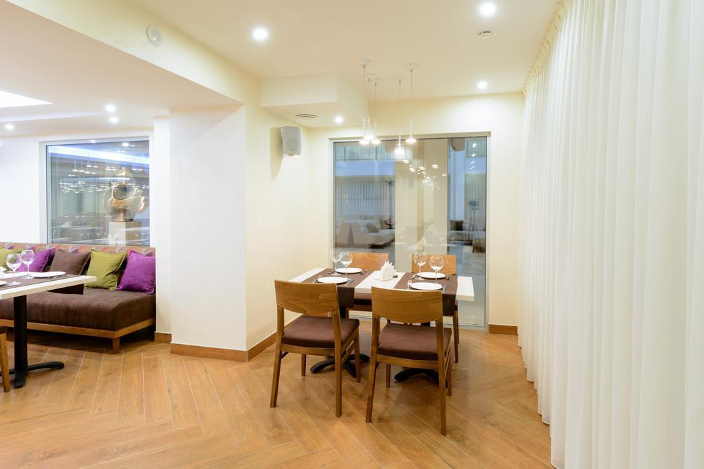 Apart Hotel 92/2 Karaganda Bagian luar foto