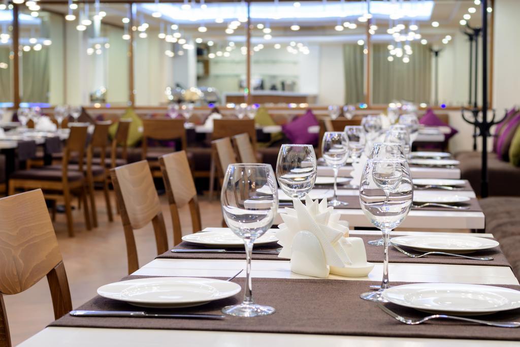 Apart Hotel 92/2 Karaganda Bagian luar foto