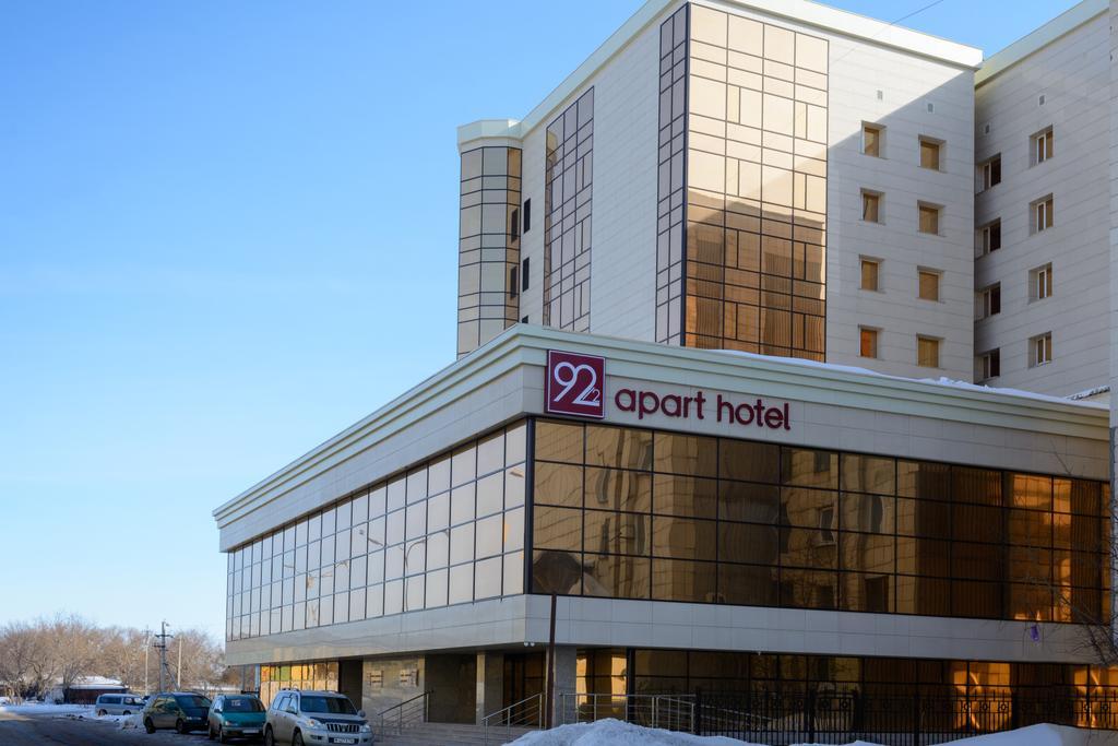 Apart Hotel 92/2 Karaganda Bagian luar foto