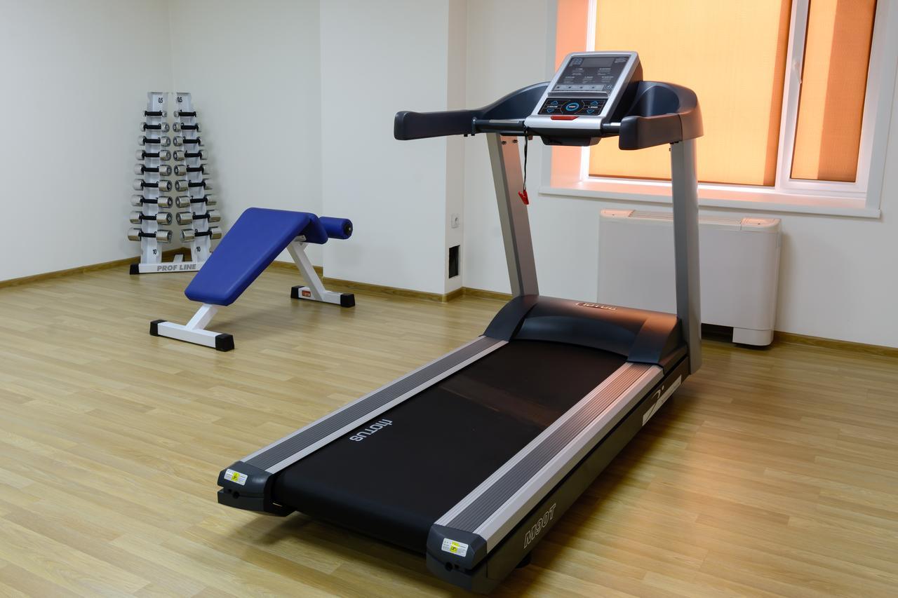 Apart Hotel 92/2 Karaganda Bagian luar foto